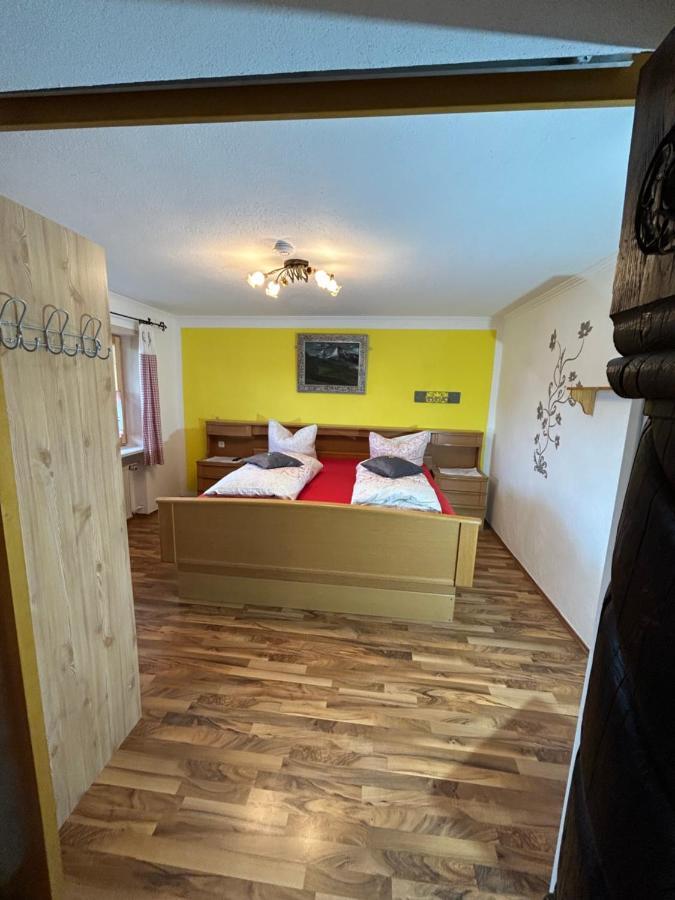 - Alpenstern Gasthof 3*